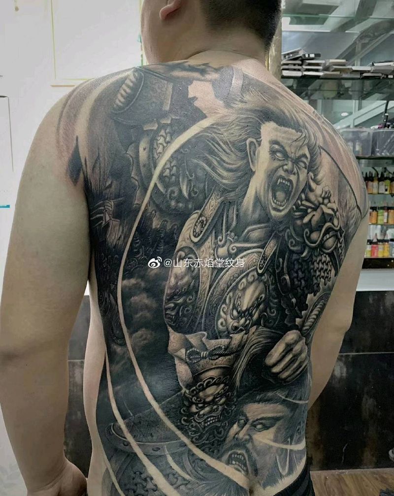 杀神白起纹身图片_背部纹身图案