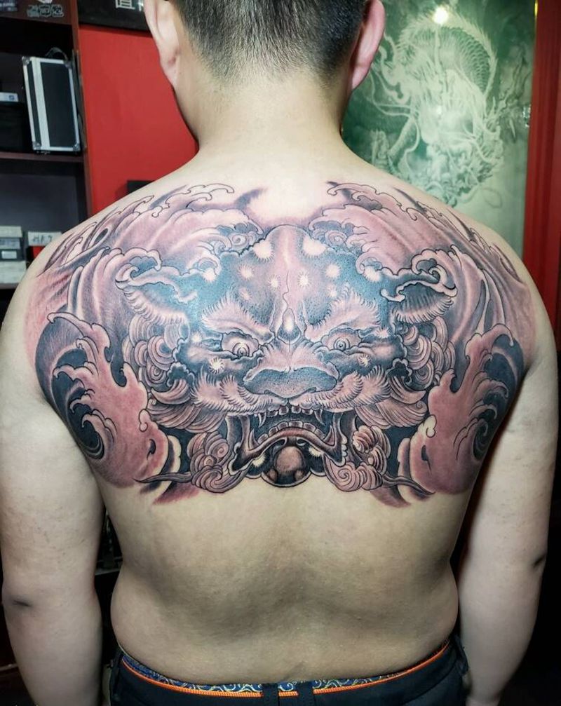 半背唐狮《旺师傅作品》纹身图片_背部新传统唐狮半背纹身图案