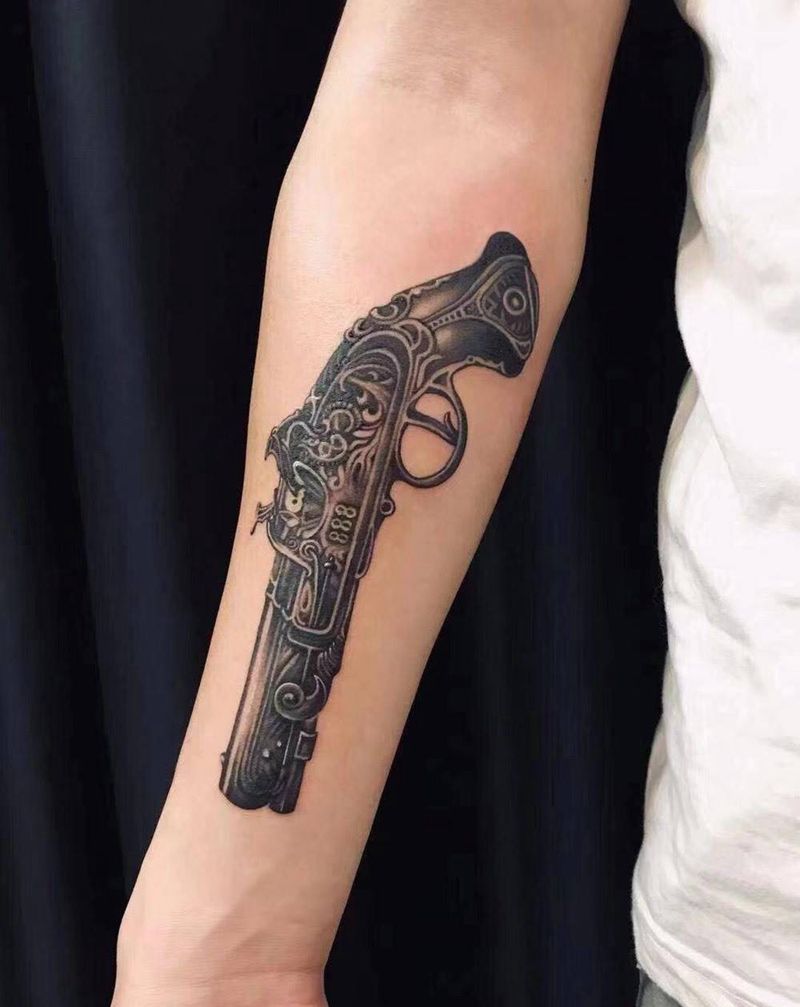 枪纹身图片