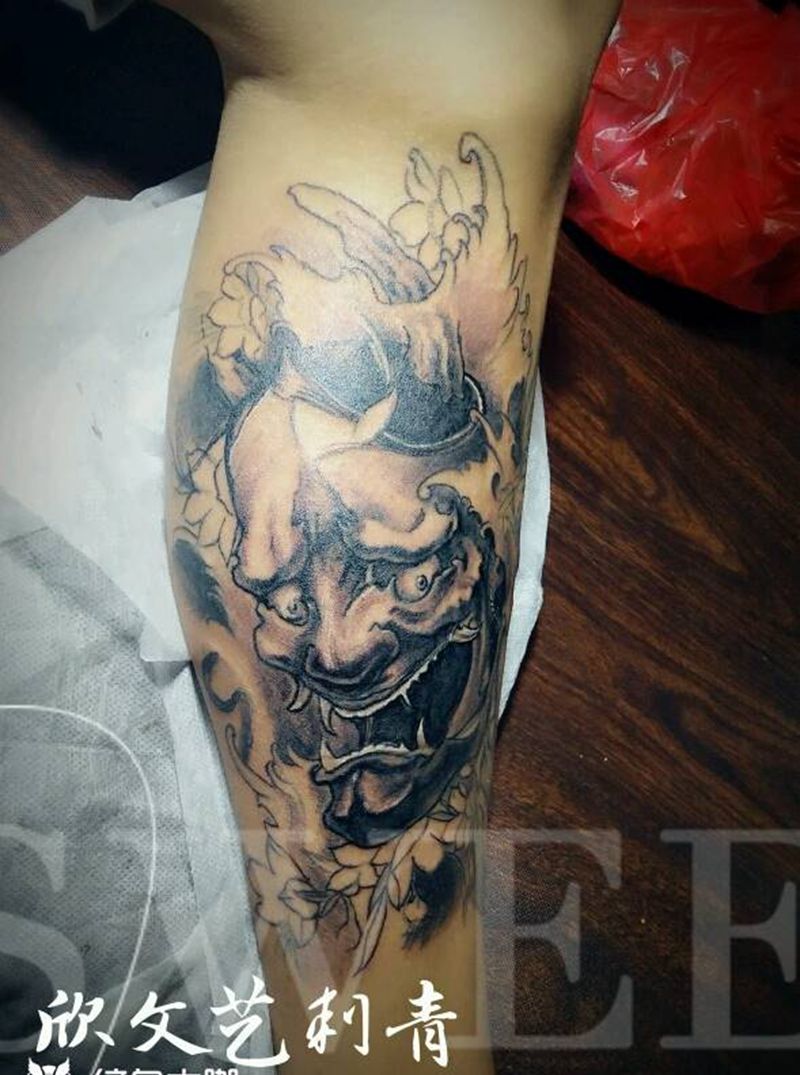 般若《欣作品》纹身图片_腿部纹身图案