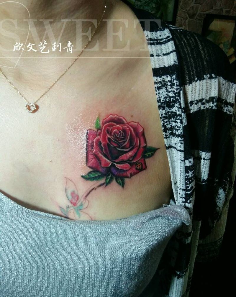 玫瑰遮盖未完《旺师傅作品》纹身图片_胸部肩部欧美写实水彩玫瑰遮盖胸纹身图案