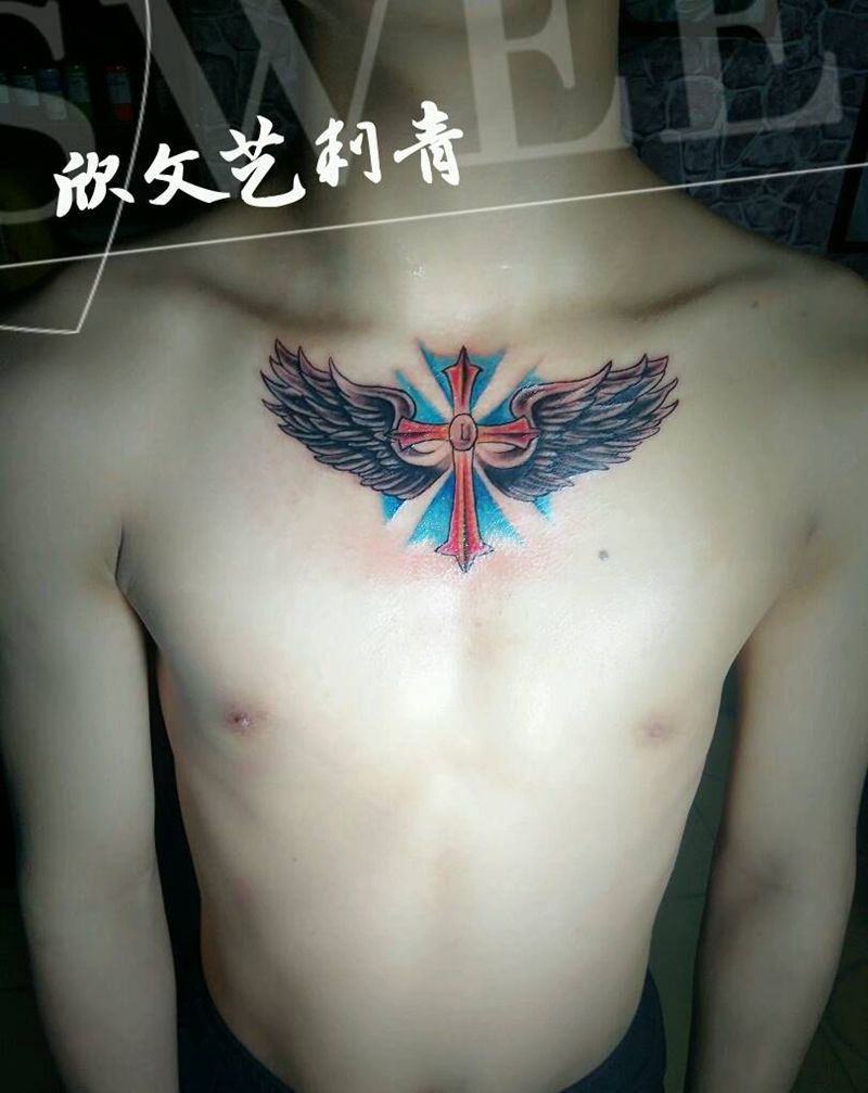 十字架翅膀（守护）纹身图片_颈部欧美图腾宗教成品纹身图案
