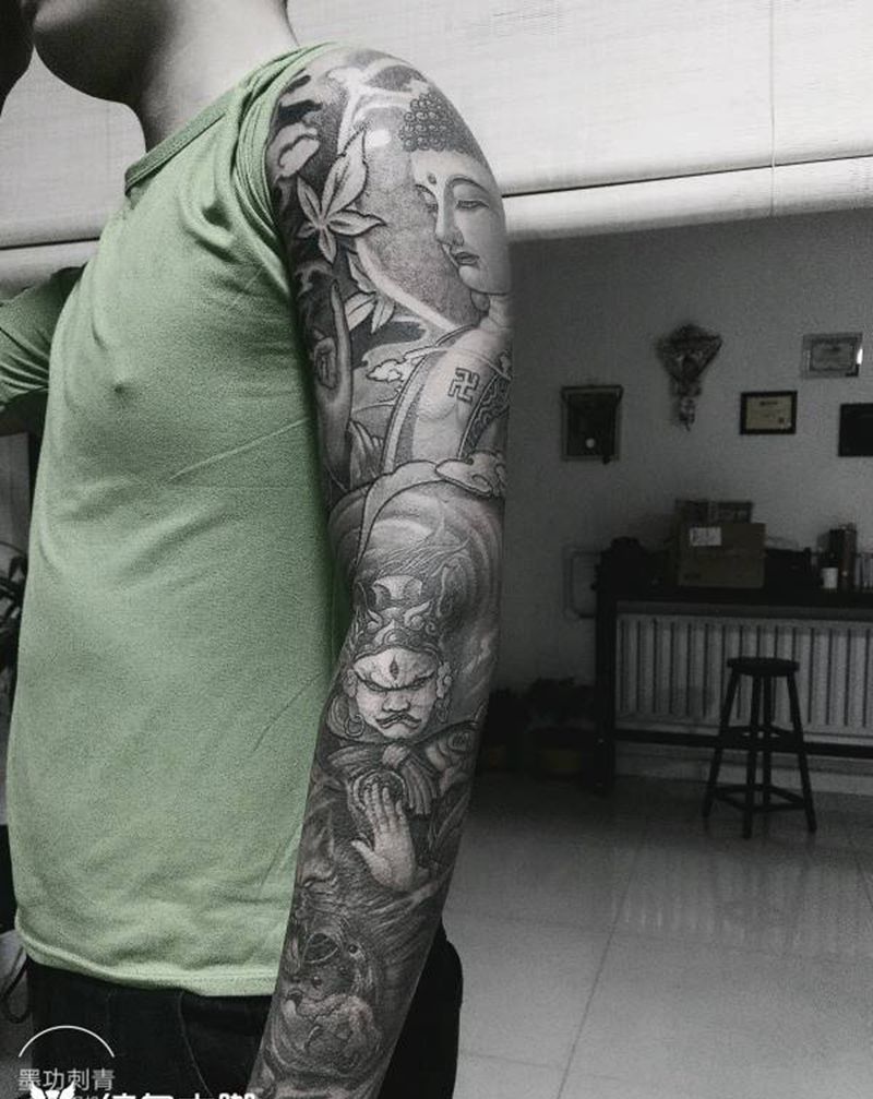 花臂纹身图片_手臂新传统纹身图案