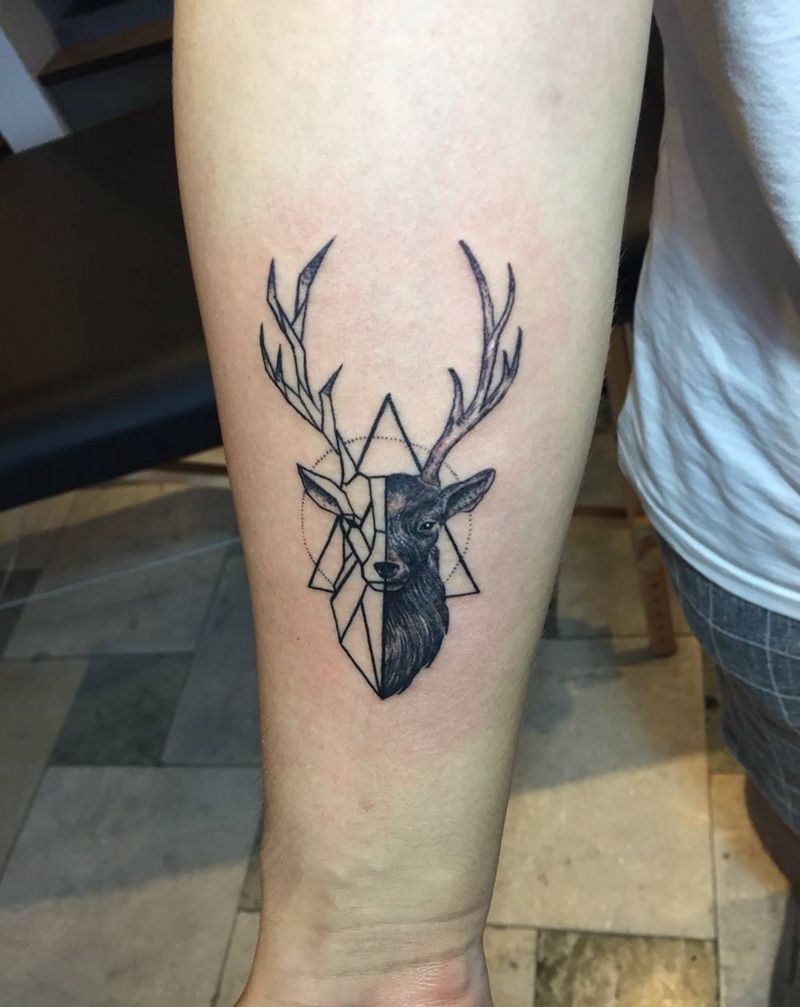 鹿纹身图片_成品手臂清新纹身图案