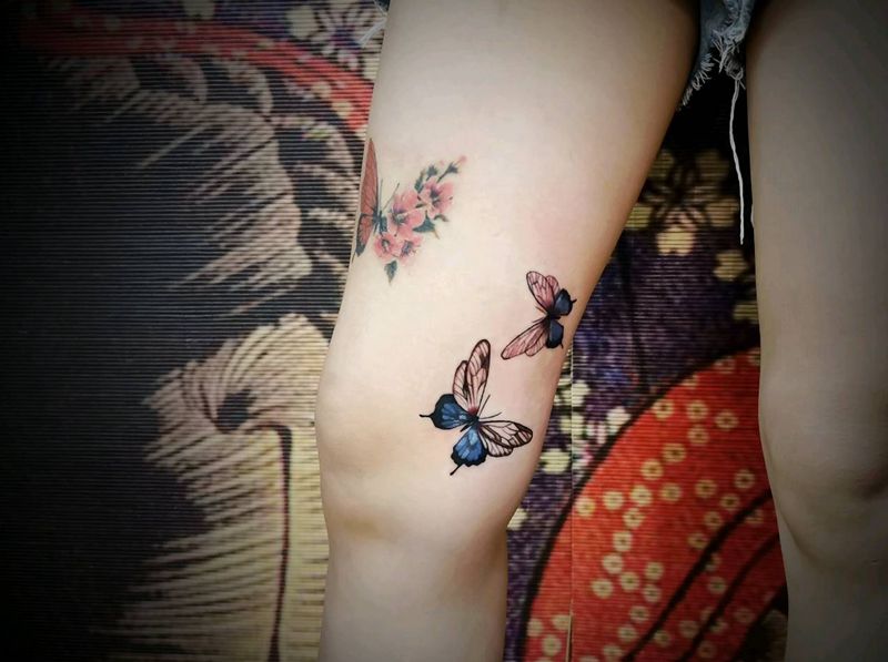 添蝴蝶～纹身图片_腿部纹身图案