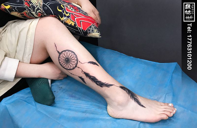 原创捕梦网纹身图片_腿部脚部捕梦网纹身图案