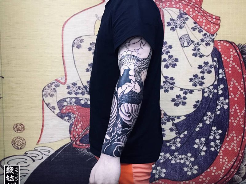 大蛇进度，2阶段纹身图片_手臂新传统蛇纹身图案