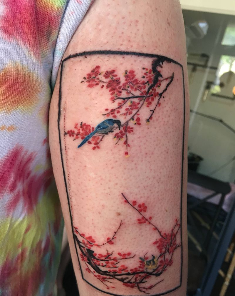 梅花纹身图片_手臂水墨纹身图案