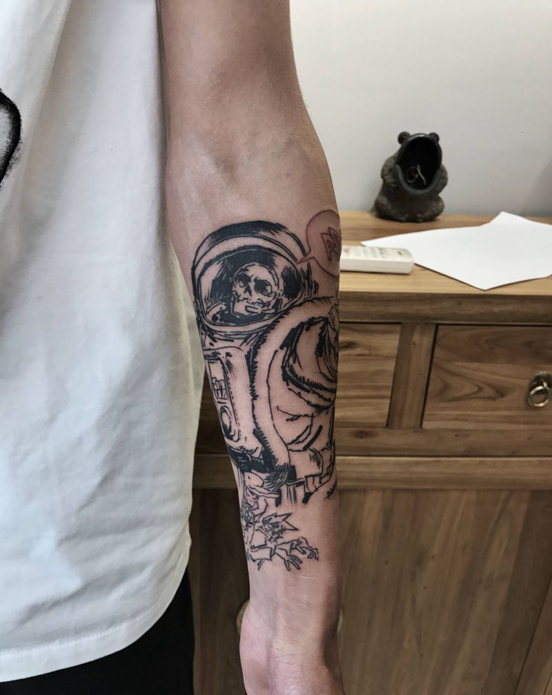 加加林纹身图片_手部手臂花体字几何插画纹身图案