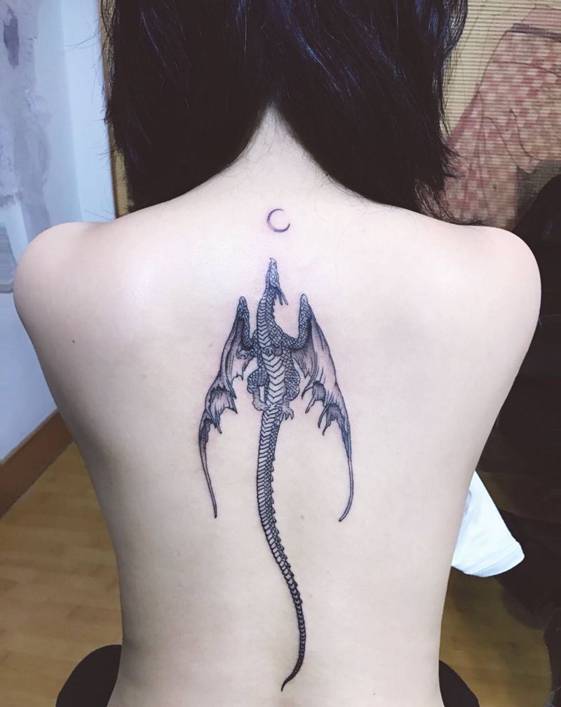 一个记忆深刻的生日礼物纹身图片_成品颈部腰部背部肩部臀部欧美清新动物线条纹身图案