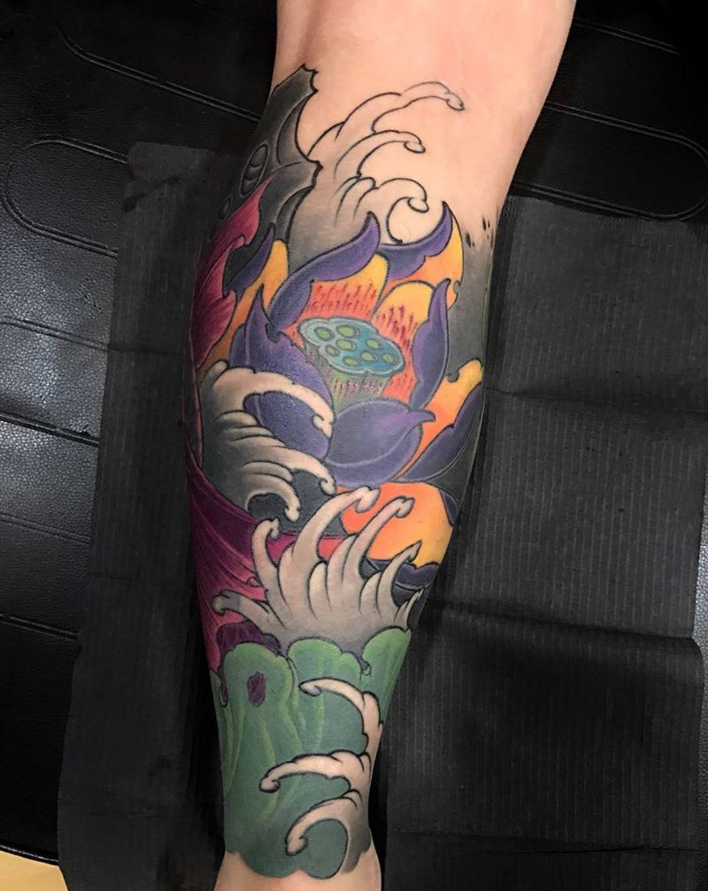 遮盖作品纹身图片_腿部脚部新传统花荷花鱼纹身图案