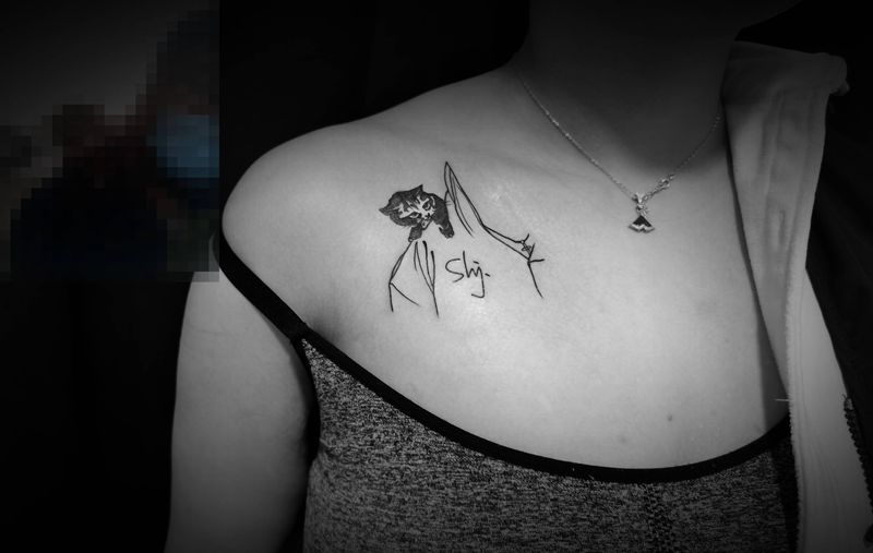 简笔纹身图片_肩部纹身图案