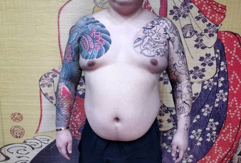 生首-半甲花臂，走线完成。纹身图片_胸部手臂老传统生首纹身图案