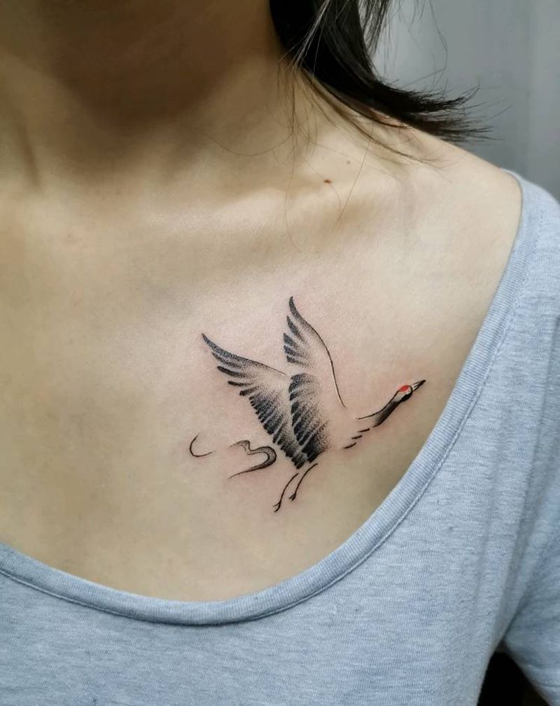 仙鹤纹身图片_胸部纹身图案