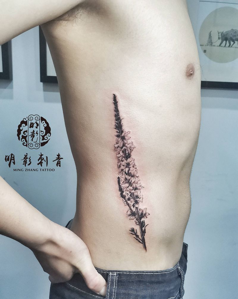 千屈菜纹身图片_腰部欧美写实纹身图案