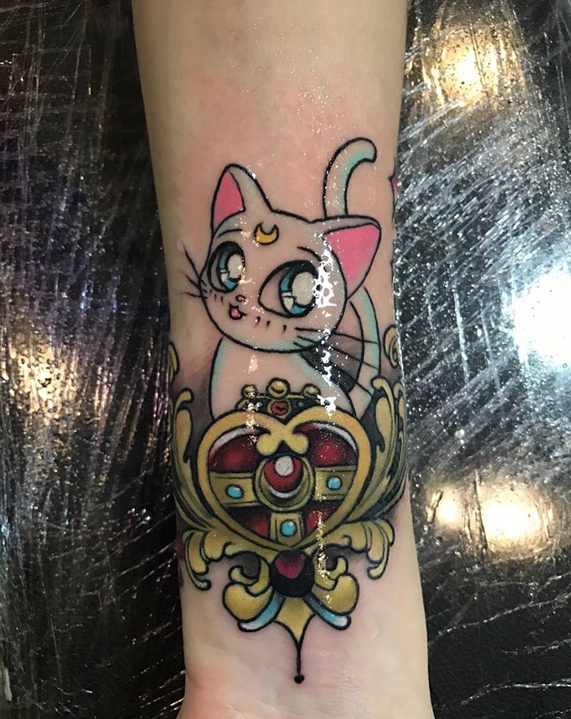 《美少女战士》纹身图片_成品手臂手部欧美动物清新卡通人物纹身图案