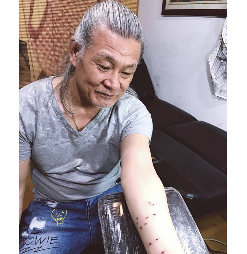 纹身不分年龄纹身图片_成品手部手臂清新动物纹身图案