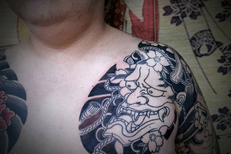 板雾部分完结。纹身图片_胸部手臂老传统板雾纹身图案