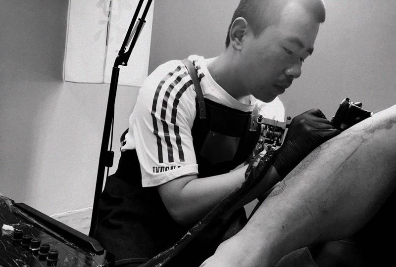 工作照纹身图片