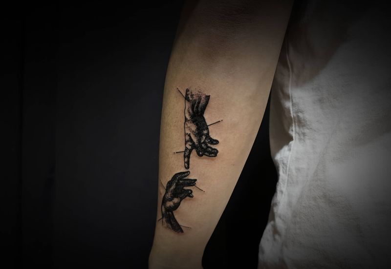 创世纪.选章纹身图片_手臂点刺纹身图案