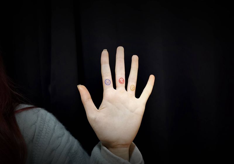 hello~纹身图片_手部纹身图案