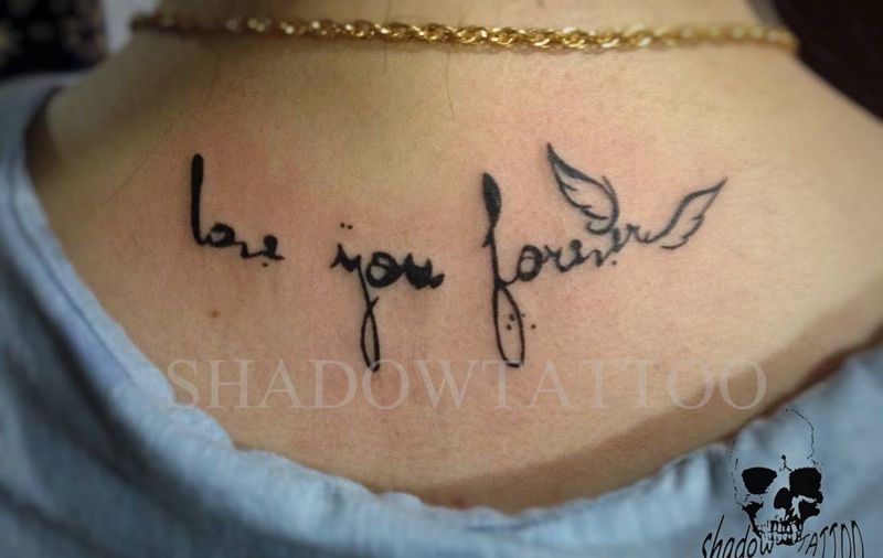 小清新纹身图片_成品颈部清新字符纹身图案