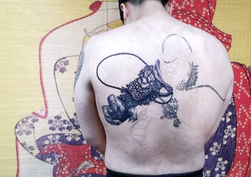 右手纹身图片_背部新传统孙悟空纹身图案