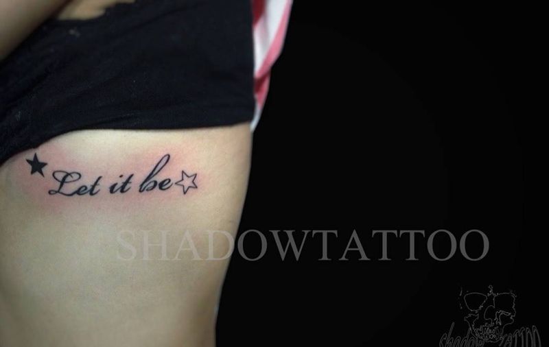 纯色小清新纹身图片_成品腹部清新图腾纹身图案