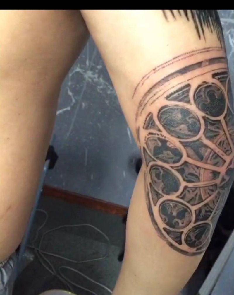 点刺窗花纹身图片_成品手臂欧美静物纹身图案