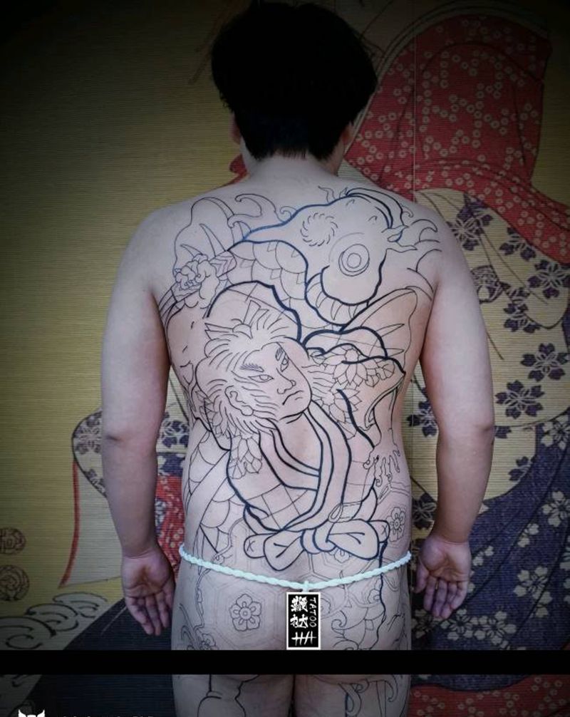 鬼若丸3号，走线完成。纹身图片_背部老传统鬼若丸杀鲤纹身图案