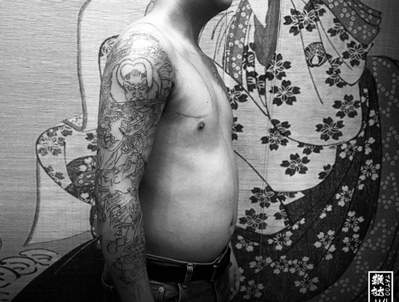 张顺破水门花臂纹身图片_手臂老传统张顺水浒破水门纹身图案