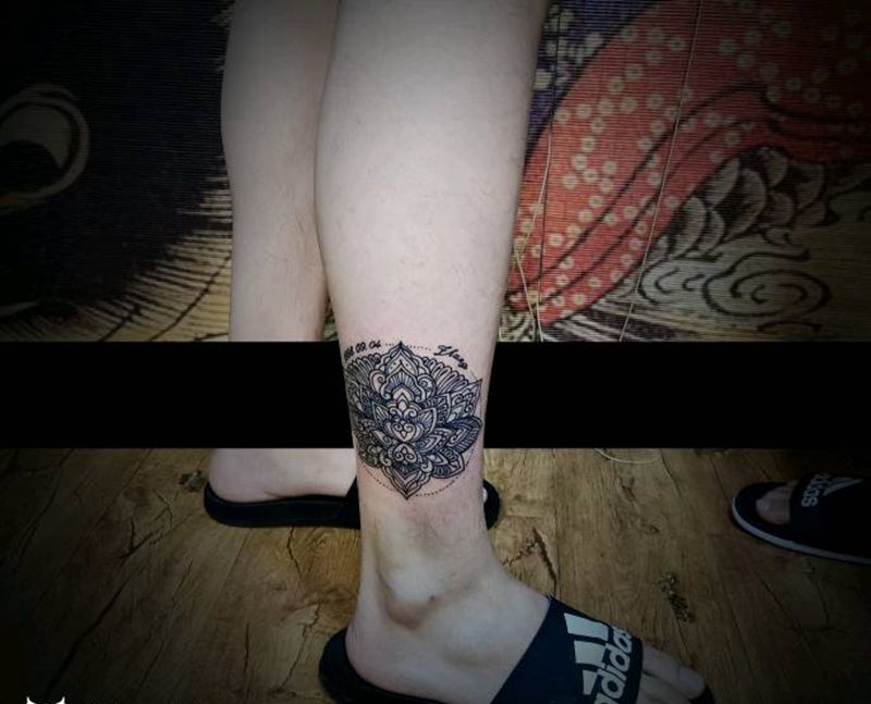 梵花纹身图片_腿部纹身图案