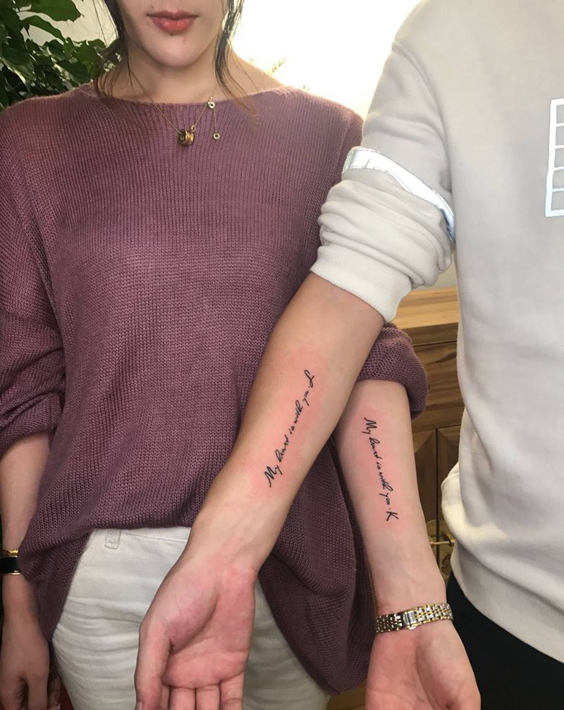 字母纹身图片_手臂手部花体字字纹身图案