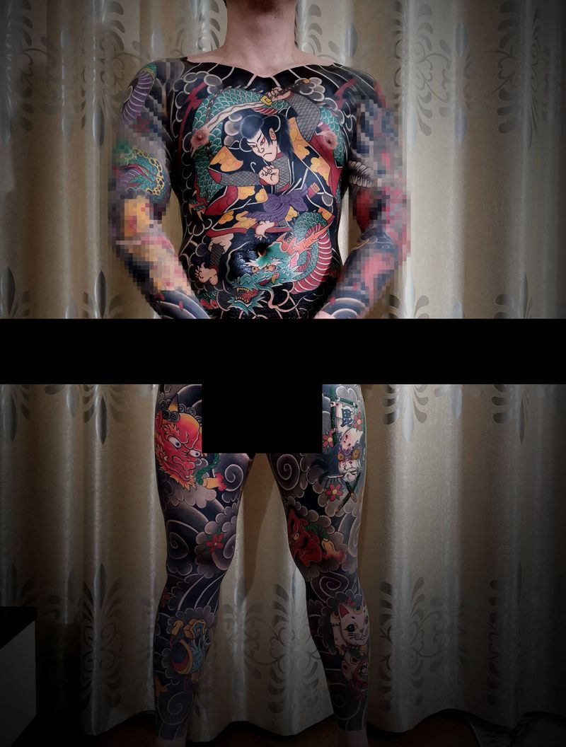 回来啦回来啦，青岛日记纹身图片_胸部腿部纹身图案