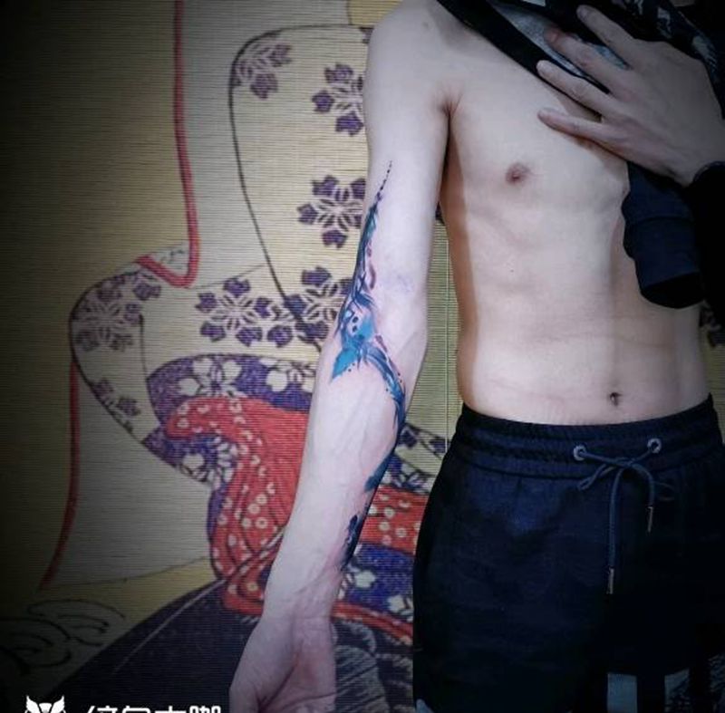 水墨遮盖纹身图片_手臂水墨纹身图案