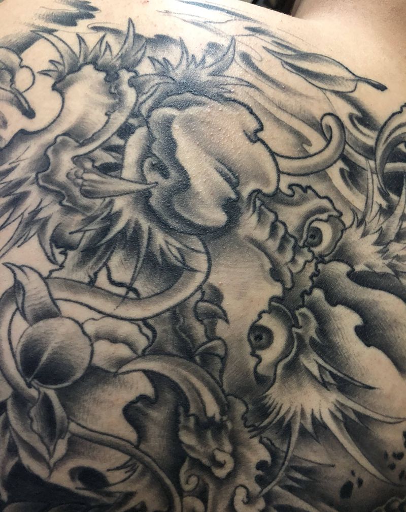 大龙恢复后纹身图片_背部新传统龙纹身图案