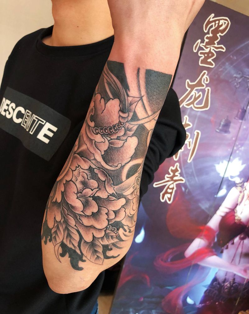 去年的鱼   过来做另一侧纹身图片_手臂新传统鱼纹身图案