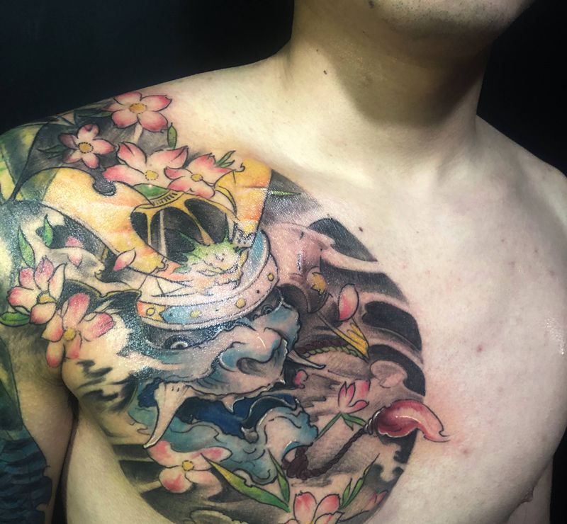 鬼武士纹身图片_胸部新传统纹身图案