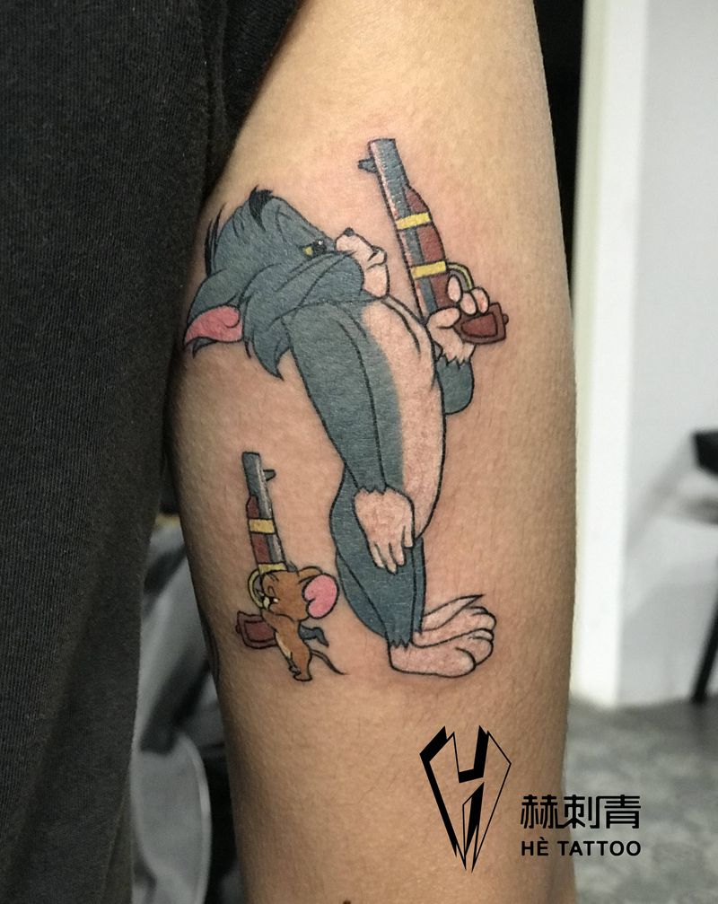 猫和老鼠纹身图片_手臂纹身图案