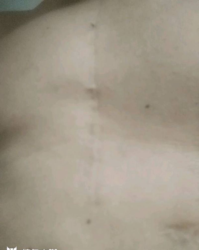 手绘遮盖纹身图片