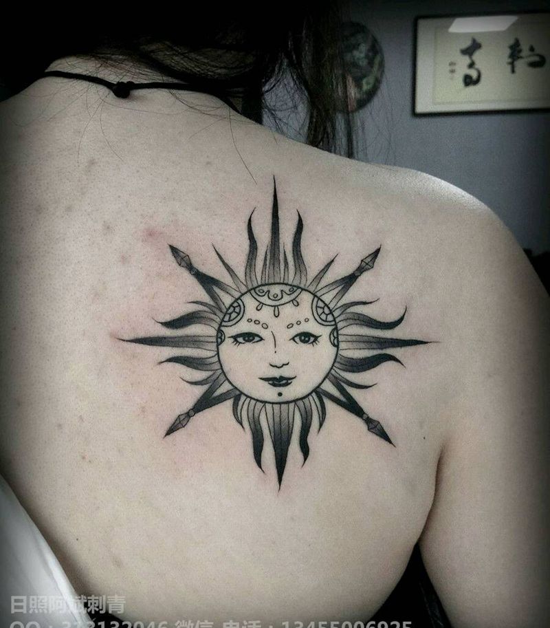 太阳纹身图片_背部点刺新传统太阳纹身图案