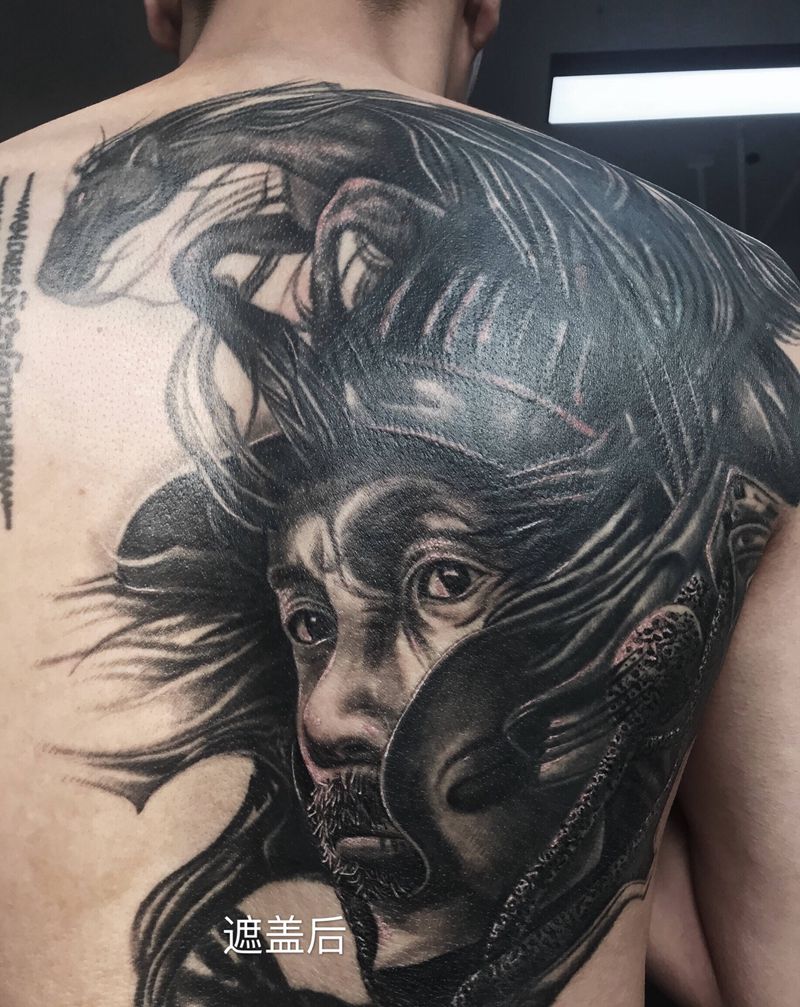 旧图遮盖纹身图片
