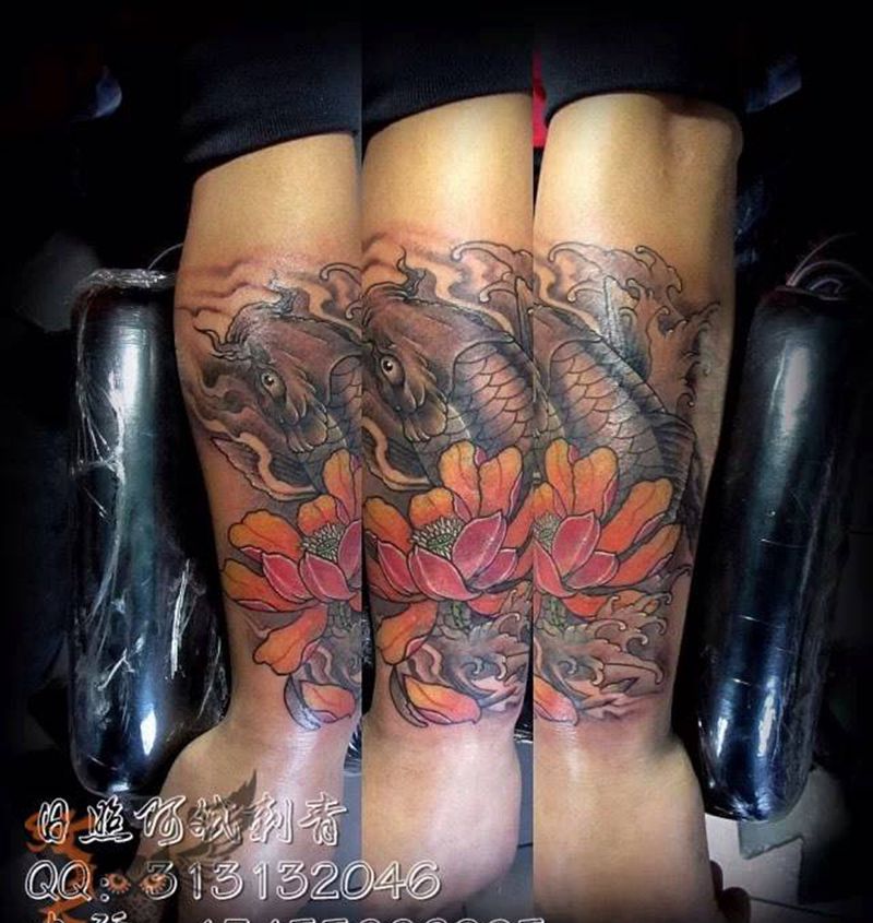 鲤鱼纹身图片_手臂传统动物纹身图案