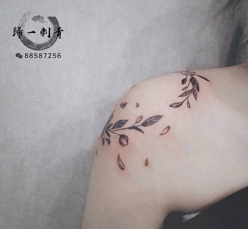素花 肩花纹身图片_素花纹身图案