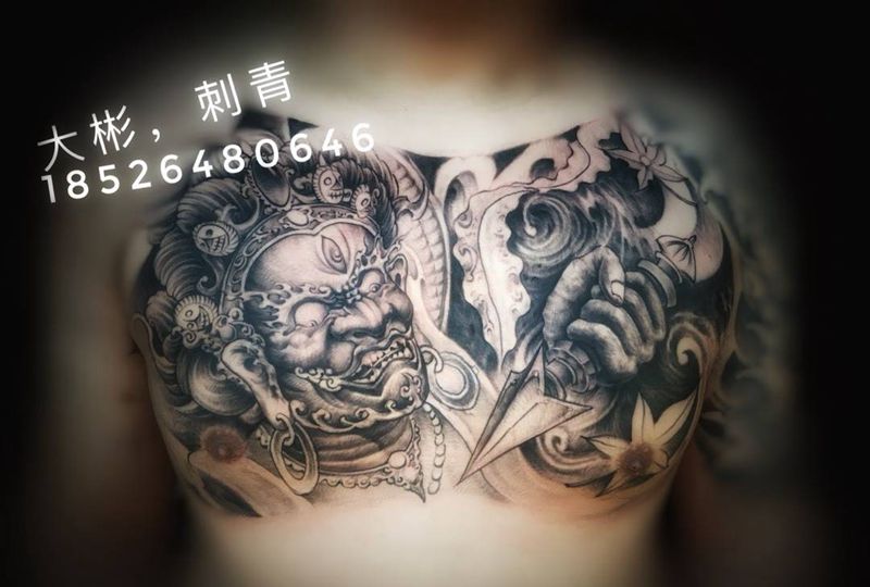 天王纹身图片_胸部新传统纹身图案