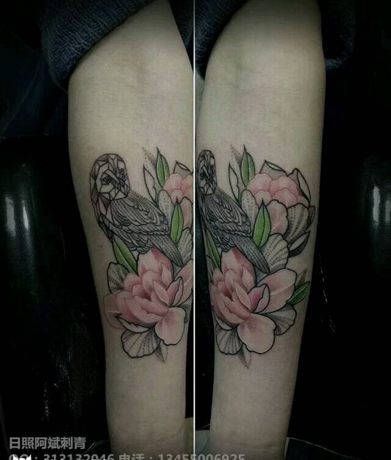 鸟纹身图片_手臂清新几何动物植物成品纹身图案