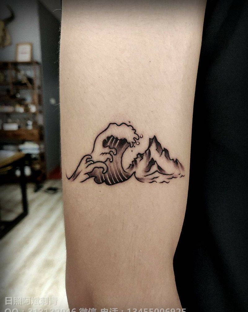 浪纹身图片_手臂新传统纹身图案