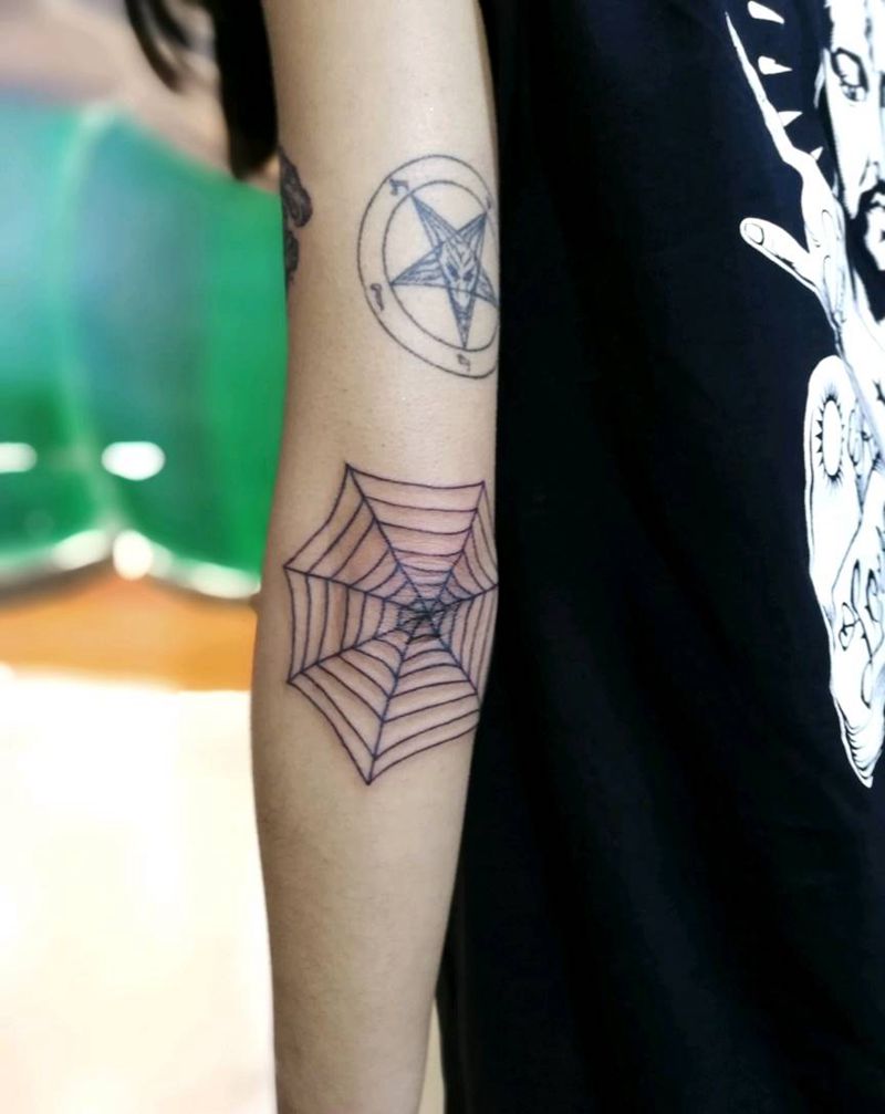 蜘蛛网纹身图片