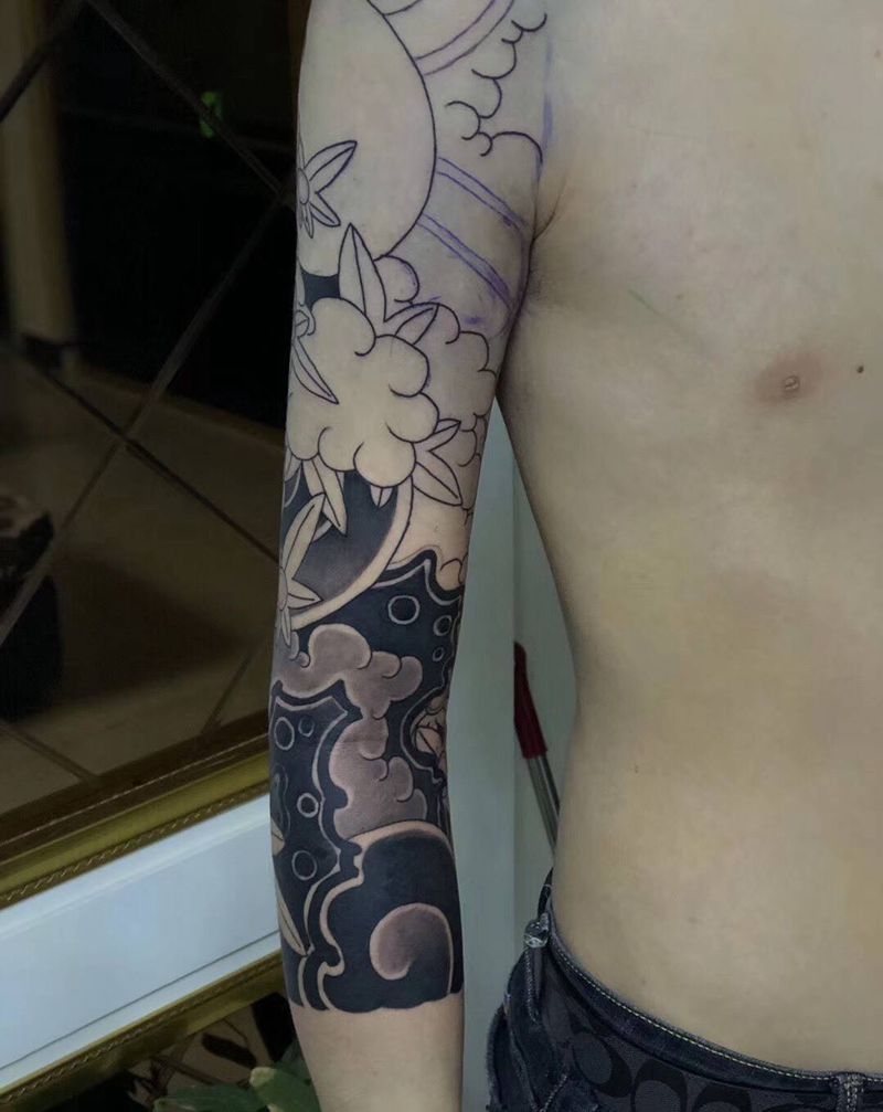 传统七分袖。纹身图片_手臂老传统纹身图案