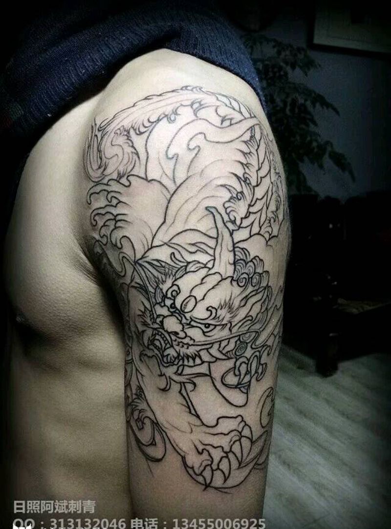 貔貅线条纹身图片_肩部手臂传统动物成品纹身图案